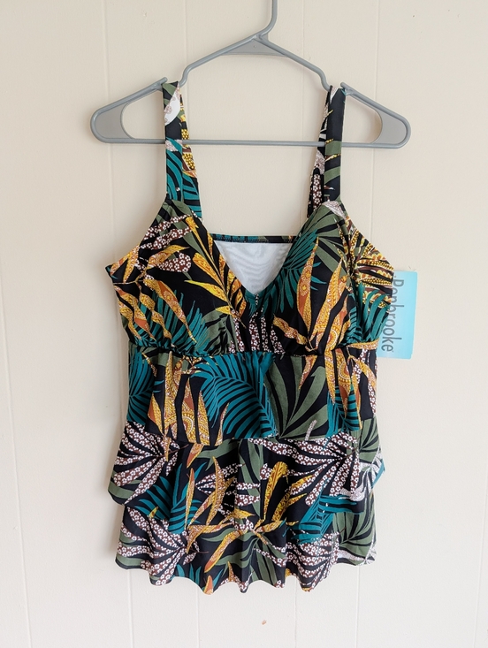 Penbrooke Other - Penbrooke Fauna Print Tankini Swim Top